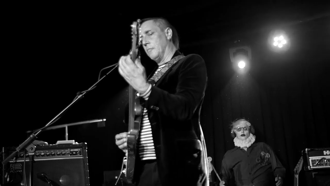 Daisy Berkowitz Dope Hat live 2015