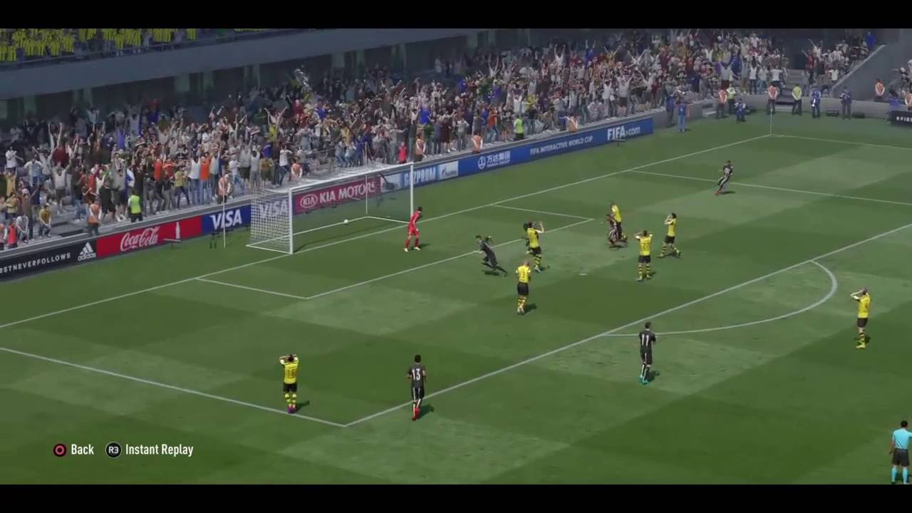 FIFA 17: So glad El Shaarawy is a 5 star skiller again!