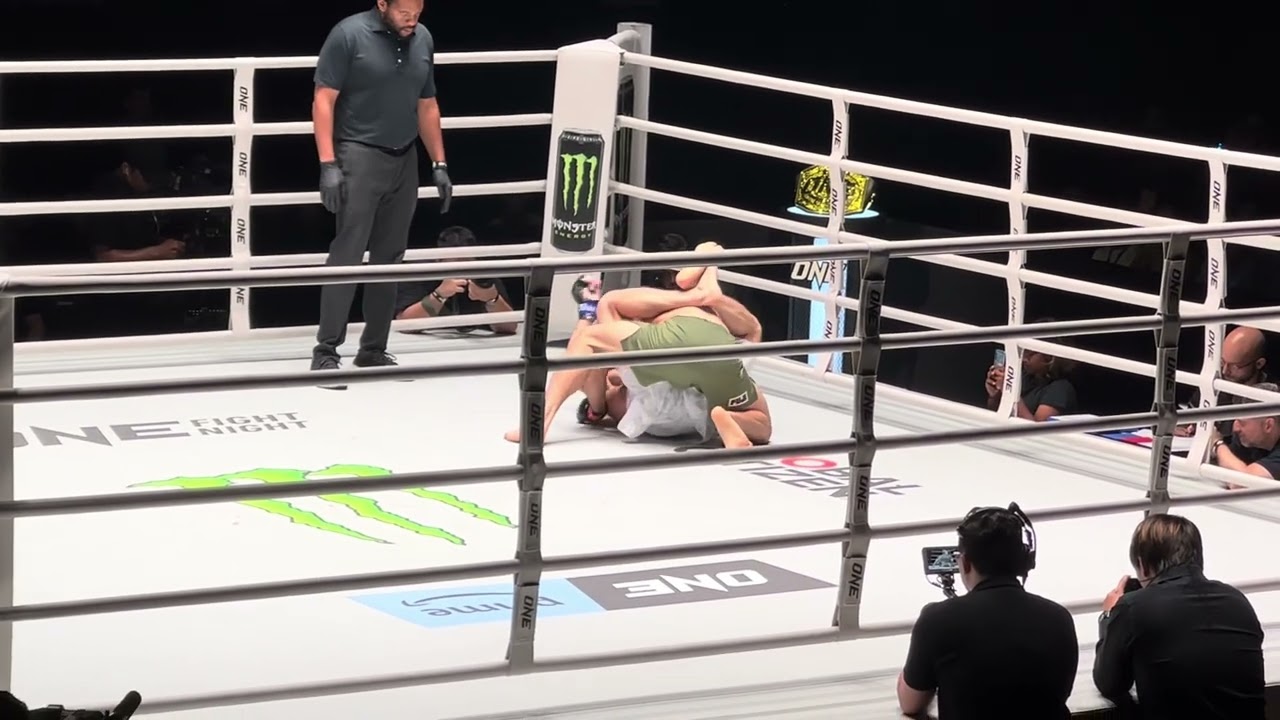 Halil Amir VS Ahmed Mujtaba