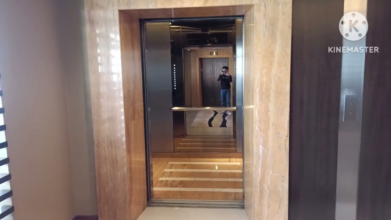 Taking the Fujitec Main Elevator at Resort Hotel and Highlands Hotel in Genting Highlands