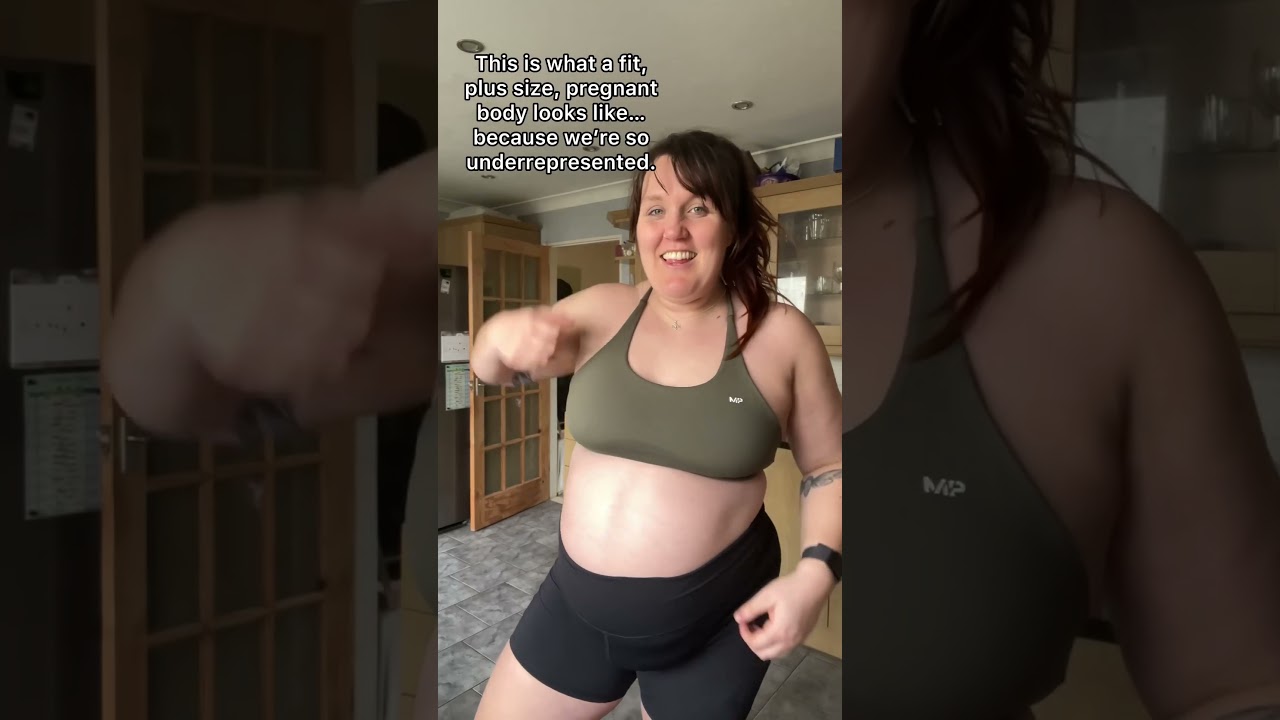 This is what a fit, plus size pregnant body looks like ❤️