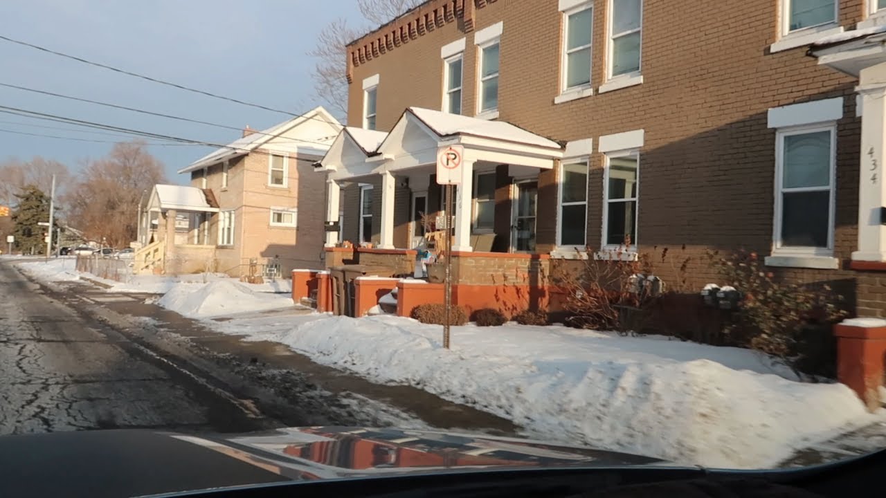 PONTIAC, MICHIGAN HOODS