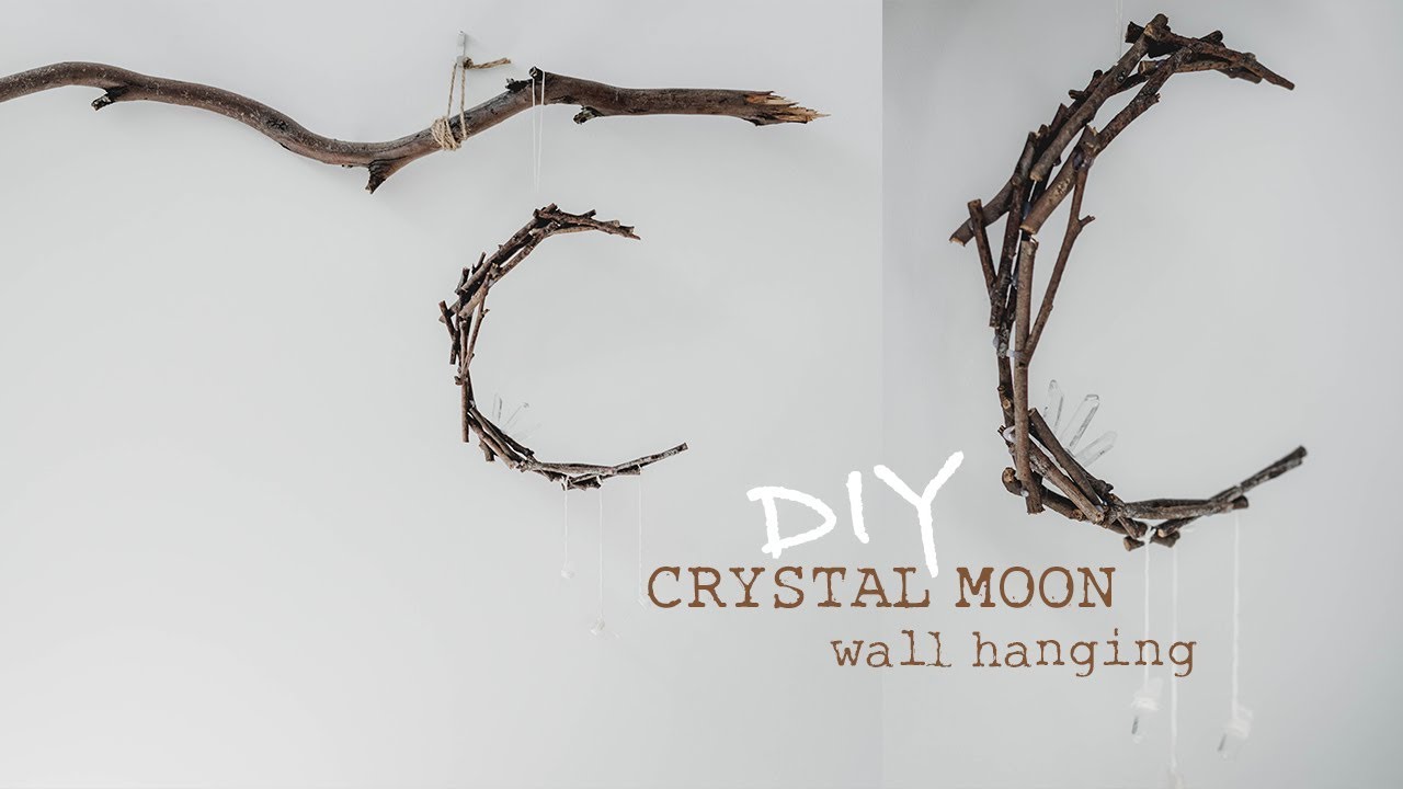 DIY Moon Wall Hanging | White Witch Halloween Decor