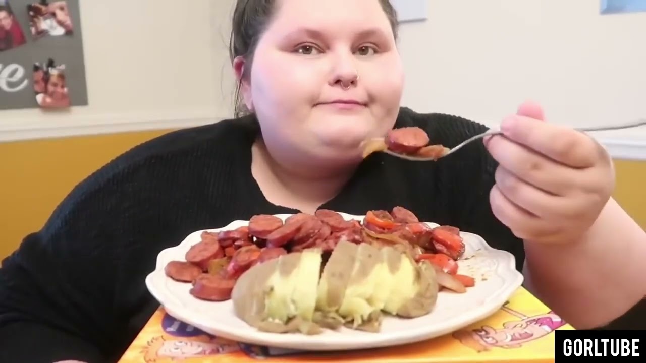 CringeLynn Time | Подборка мукбангов Эмберлин Рид (1)