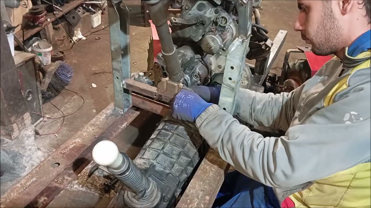 Suzuki Maruti kistraktor/ kormányzás hidraulika