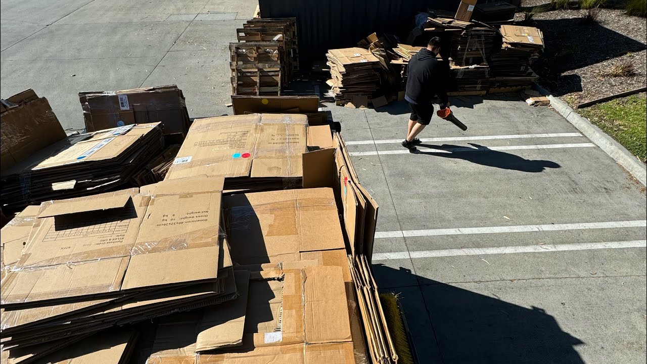 How We Partnered with a Clothing Store for Monthly Cardboard Hauls!