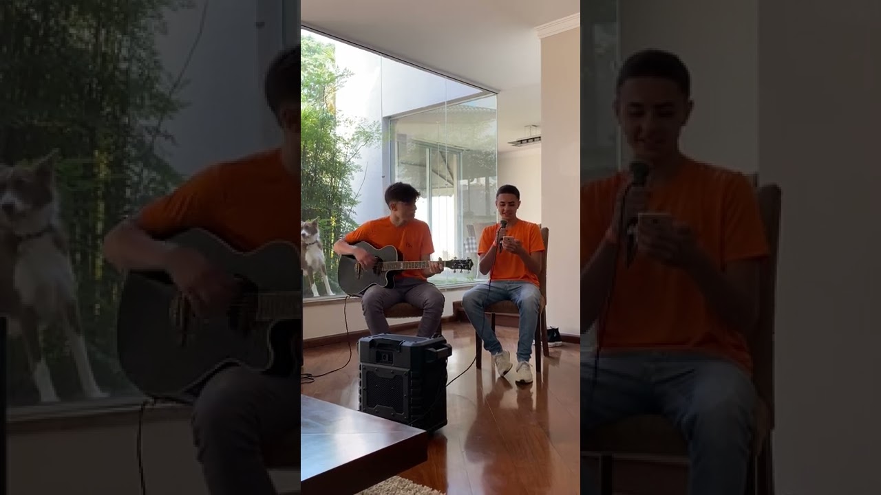 FSY SP oeste 2022 - treino show de variedades: Vico Pavanelo e Renan tocando &ldquo;Tempo Perdido&rdquo; L.Urban