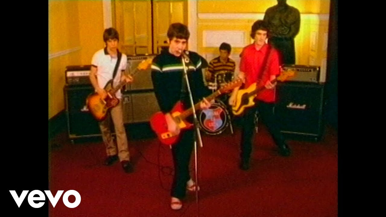 Juana La Loca - Agujeros Negros (Official Video)