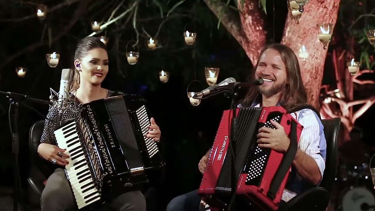 Lara Amélia - Paixão Errada participação especial Dorgival Dantas