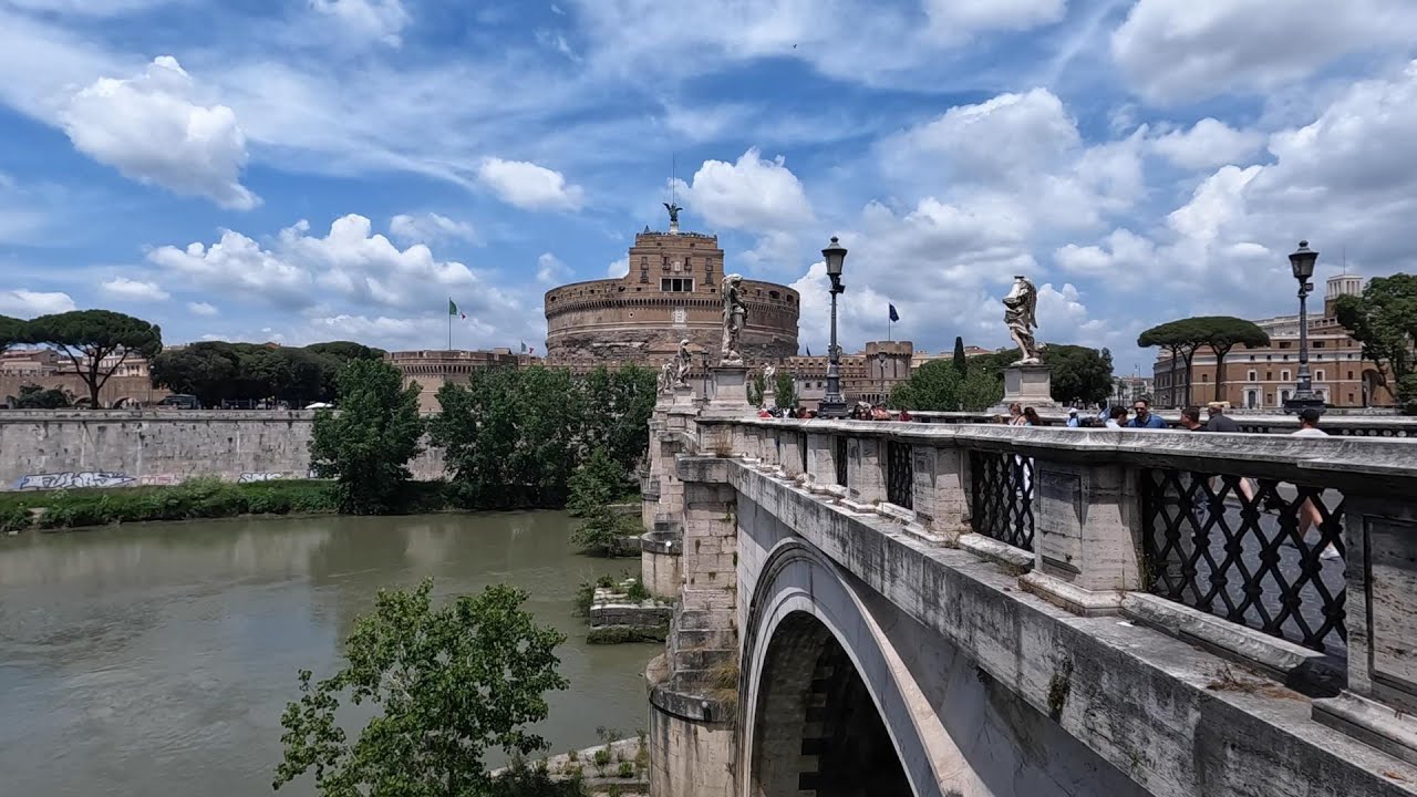 2023/06/09-2 Rome: Castel Sant'Angelo - Santa Maria della Pace - Hop on Hop off - Train to Fiumicino