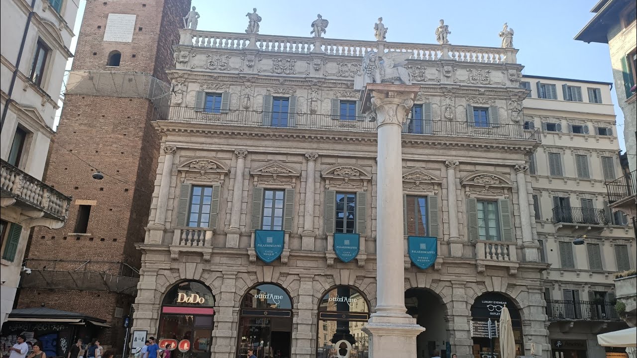 Palazzo Maffei Casa Museo - Piazza delle Erbe, Verona