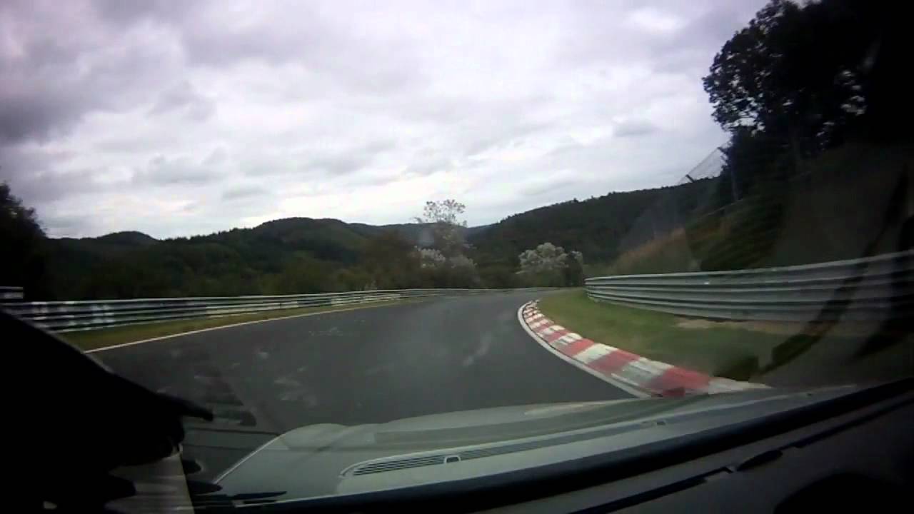 W215 Mercedes CL500 round the Nurburgring 18/09/2012