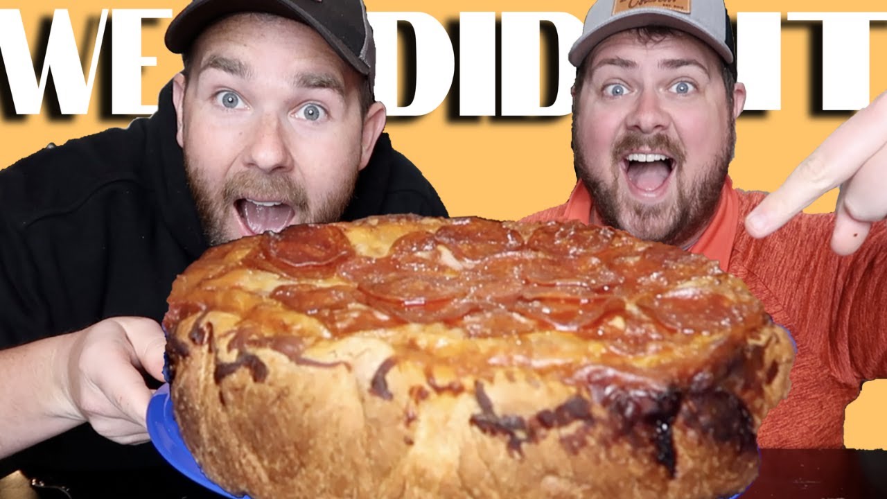 HOMEMADE DEEP DISH PIZZA | MUKBANG