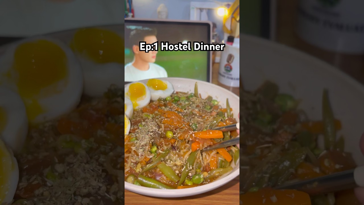 Ep:1 of Hostel Dinner (veggie Maggie) #fypシ #fypシ゚viral #fyp #food #hostellife #cooking