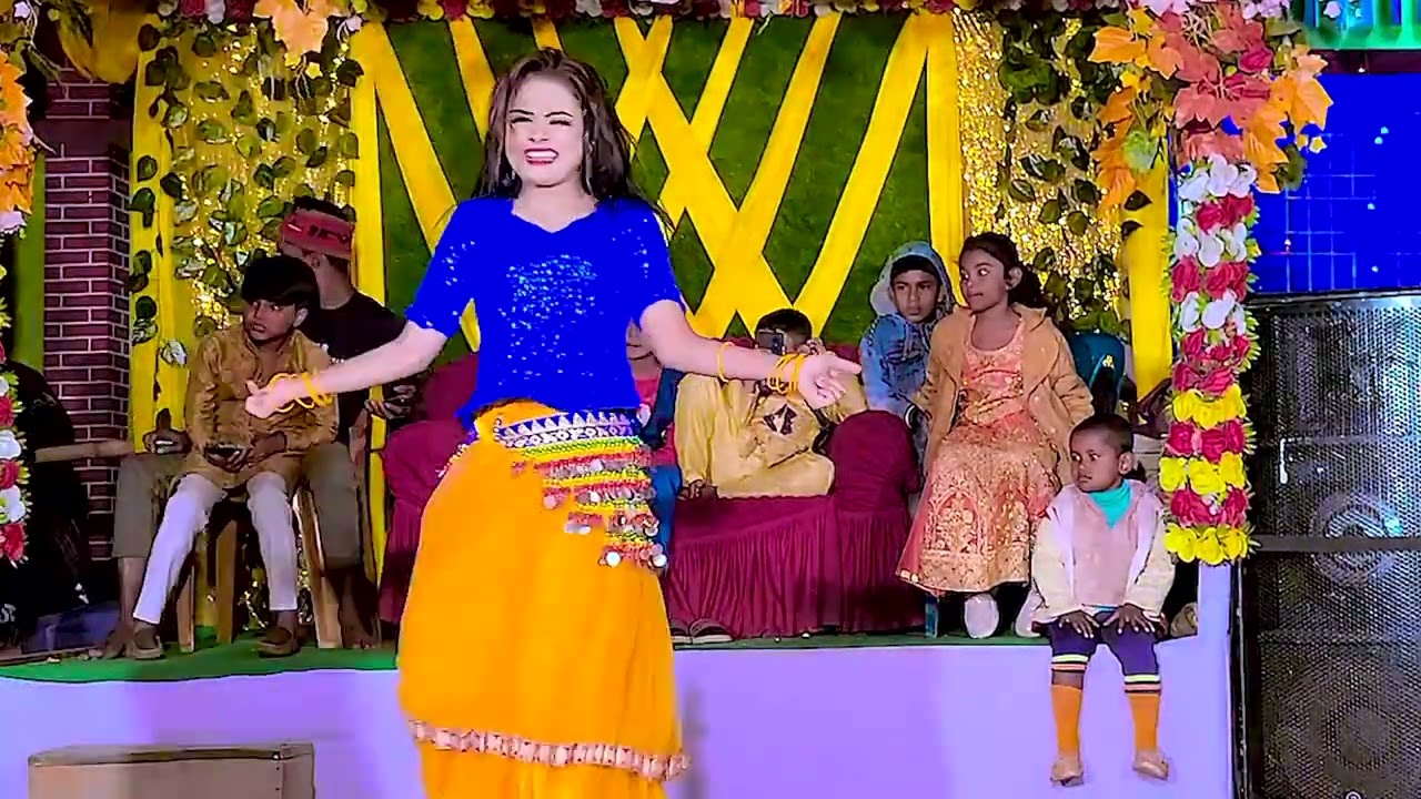 বিয়ে বাড়ীর অসাধারণ ড্যান্স | Tinku Jiya New Dance | Dj Song | New Wedding Dance | Juthi Dance