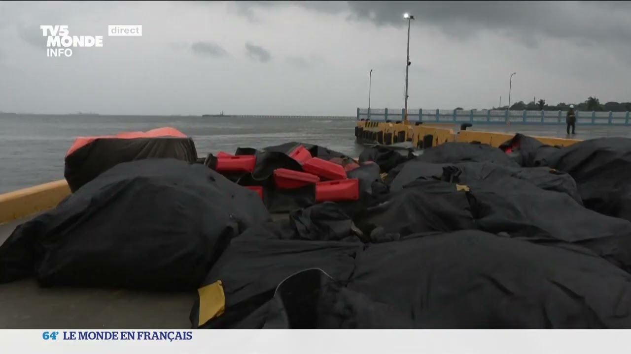 Le typhon Gaemi touche terre en Chine