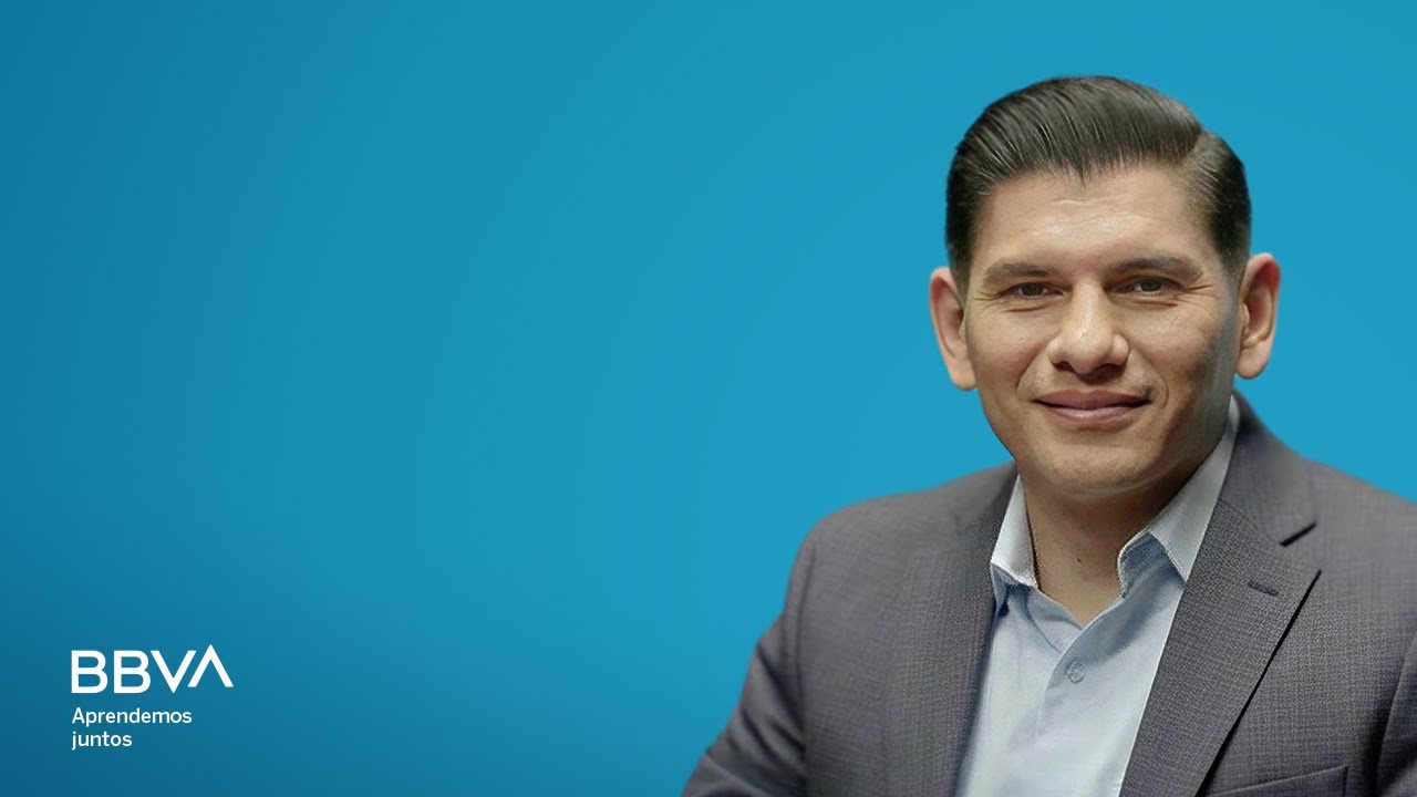 Sergio Ju&aacute;rez, profesor: 
