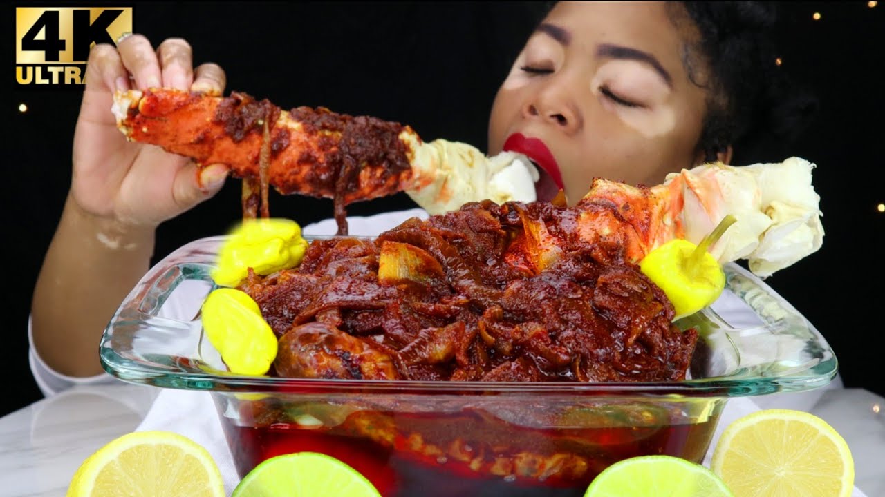 ASMR GIANT DESHELLED KING CRAB SEAFOOD BOIL. MUKBANG (No Talking) BIG BITES