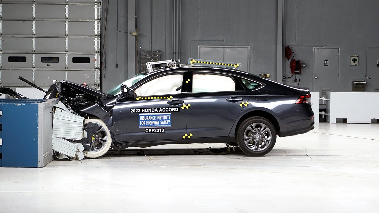 2023 Honda Accord updated moderate overlap IIHS crash test