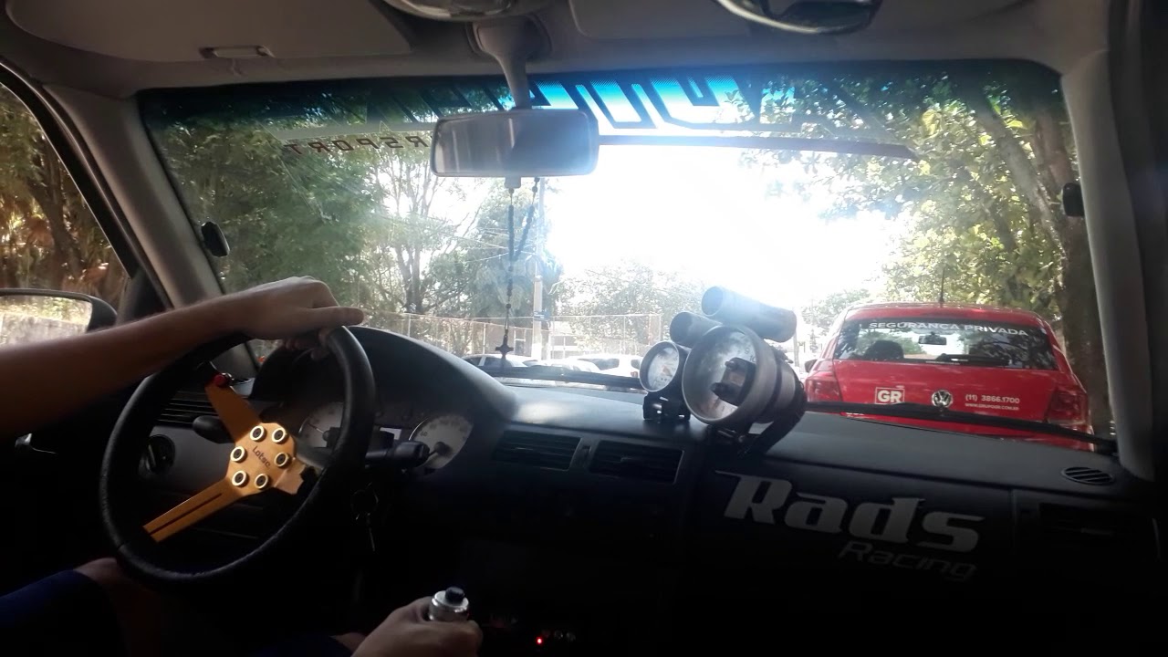 Gol 2.0 turbo testando controle de largada