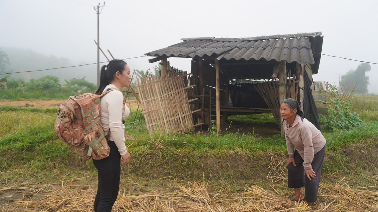 FULL VIDEO Girl helps old lady turn abandoned house into perfect home in just 24 hours | to the end
