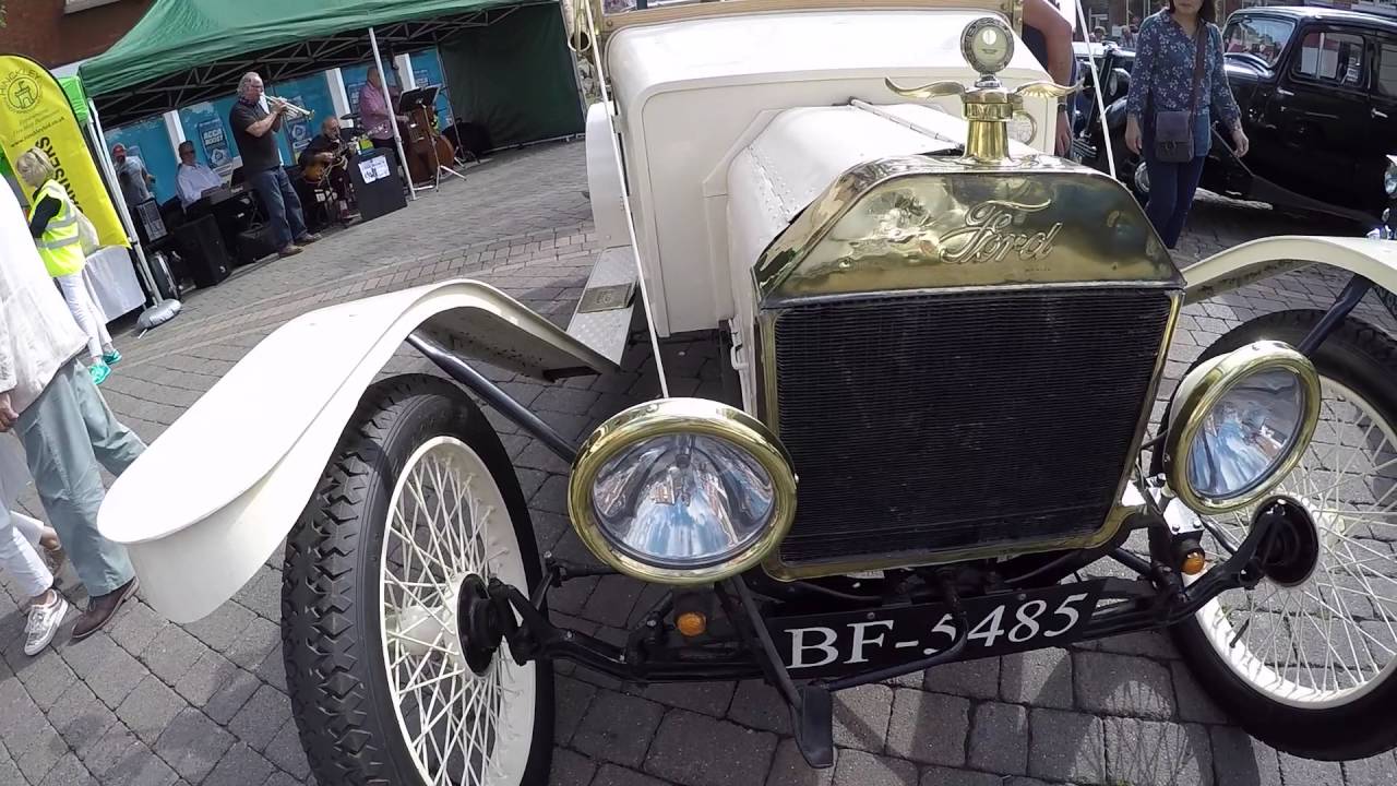 Hinckley Classic Car Show
