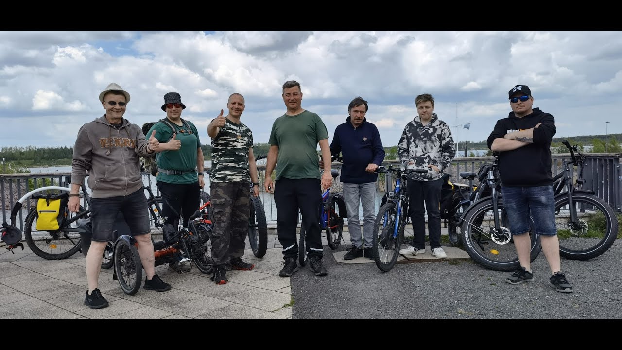 E-Bike Ausflug auf dem Elsterradweg mit Freunden zum See (Zwenkau)
