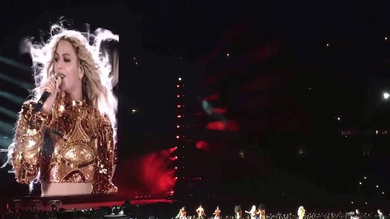 Beyoncé performs Flawless/Feeling Myself/Yoncé at Nissan Stadium in Nashville 10/2/2016