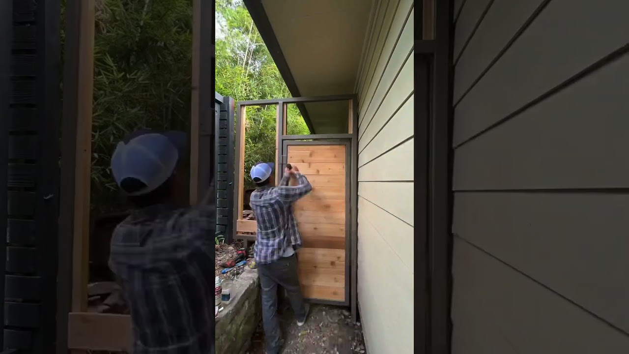 Custom Metal Frame Gate #fence #construction #welding #painting #bluecollar #jelly