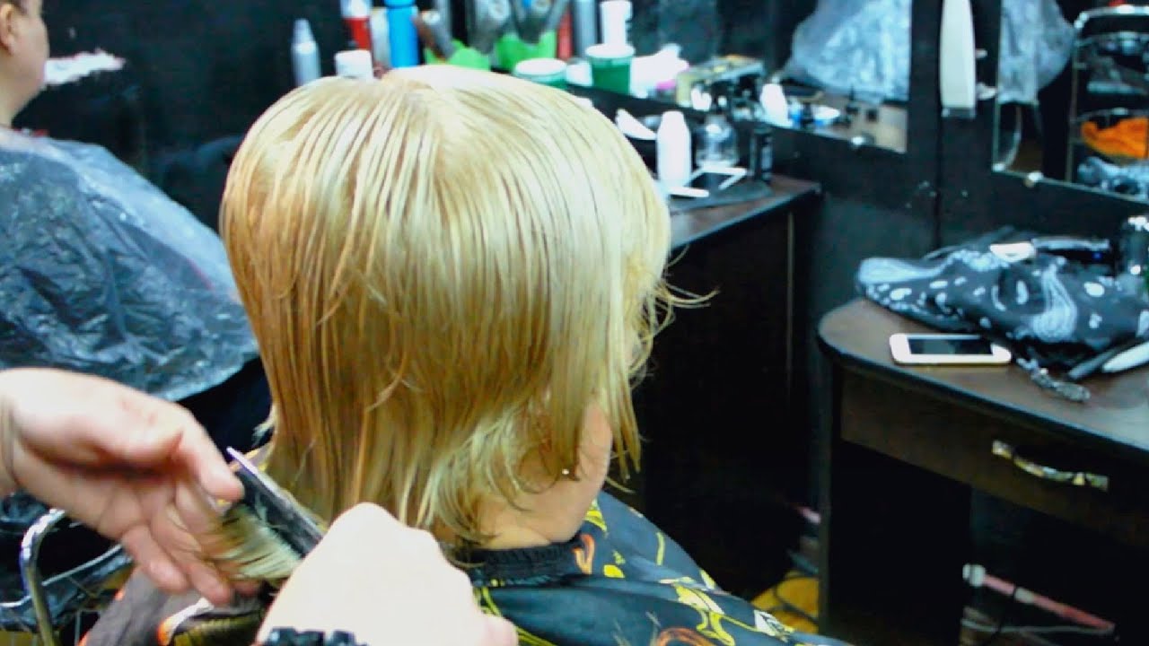 ANTI AGE HAIRCUT - 70s SHORT CHOPPY CUT BRUSHED BACK