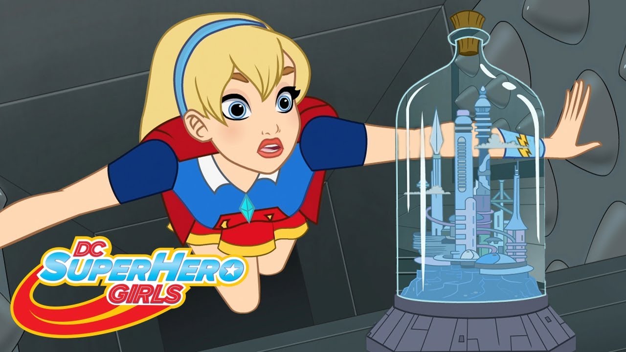 Pequeña y en botella | 504 | DC Super Hero Girls en Español