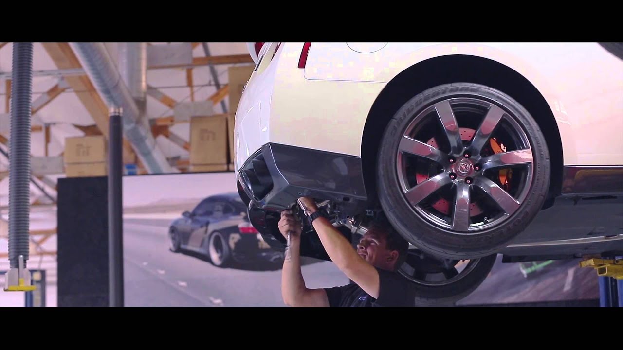 Agency Power valve control exhaust for Nissan GT-R install and sound clip!