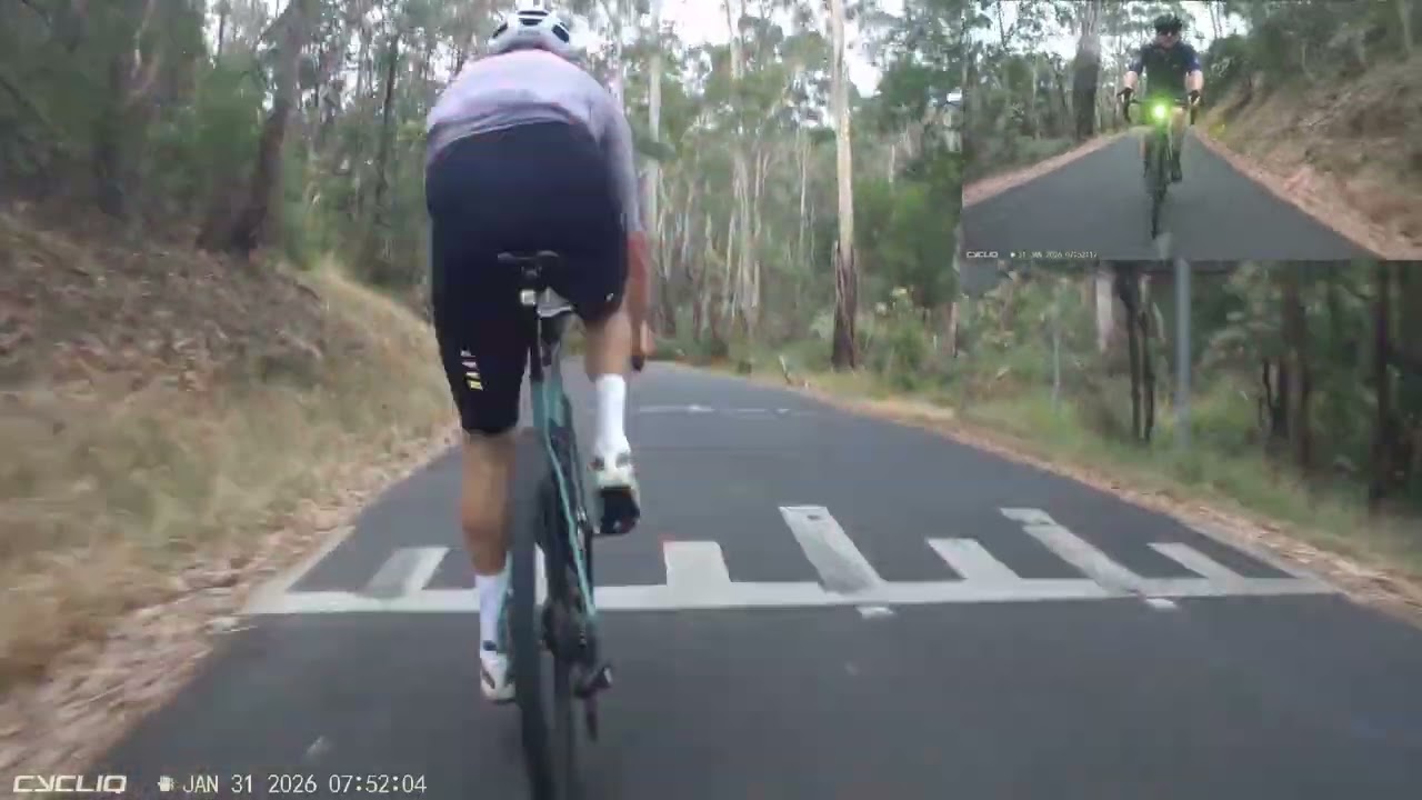 Another Old Memorial Rd rolling turns