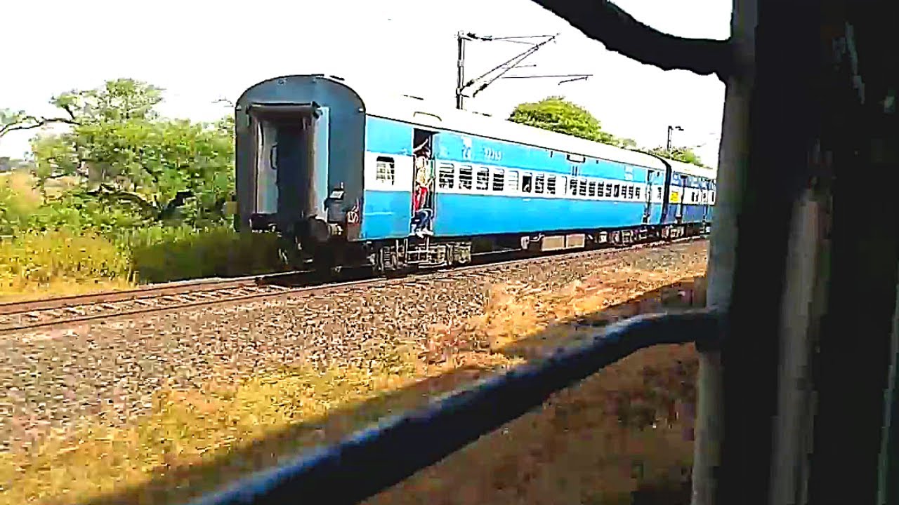 High Speed Train Parallel Action