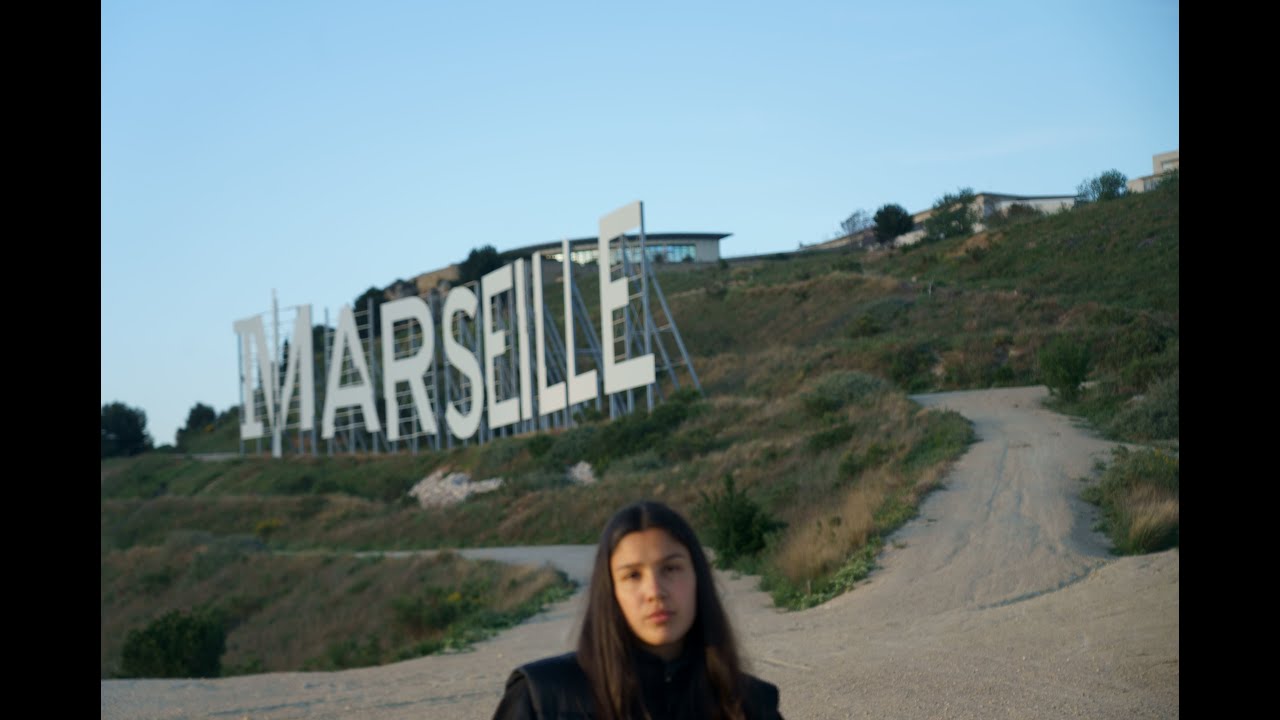 LOU KAENA - Qui? (prod. by Bazdo)