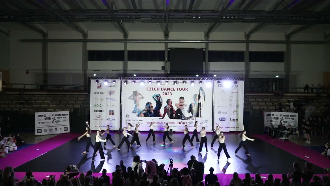 27. Happy-dance Karlovy Vary - Believer