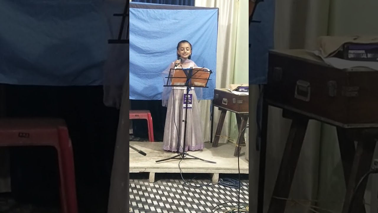Milte hi ankhen Dil hua diwana kisika Hindi song 