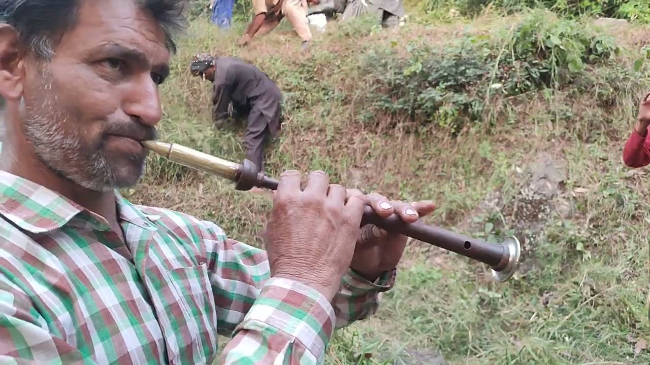 parvez Ahmed larti dasi dhol been wali is video ko like karo please🙏🙏