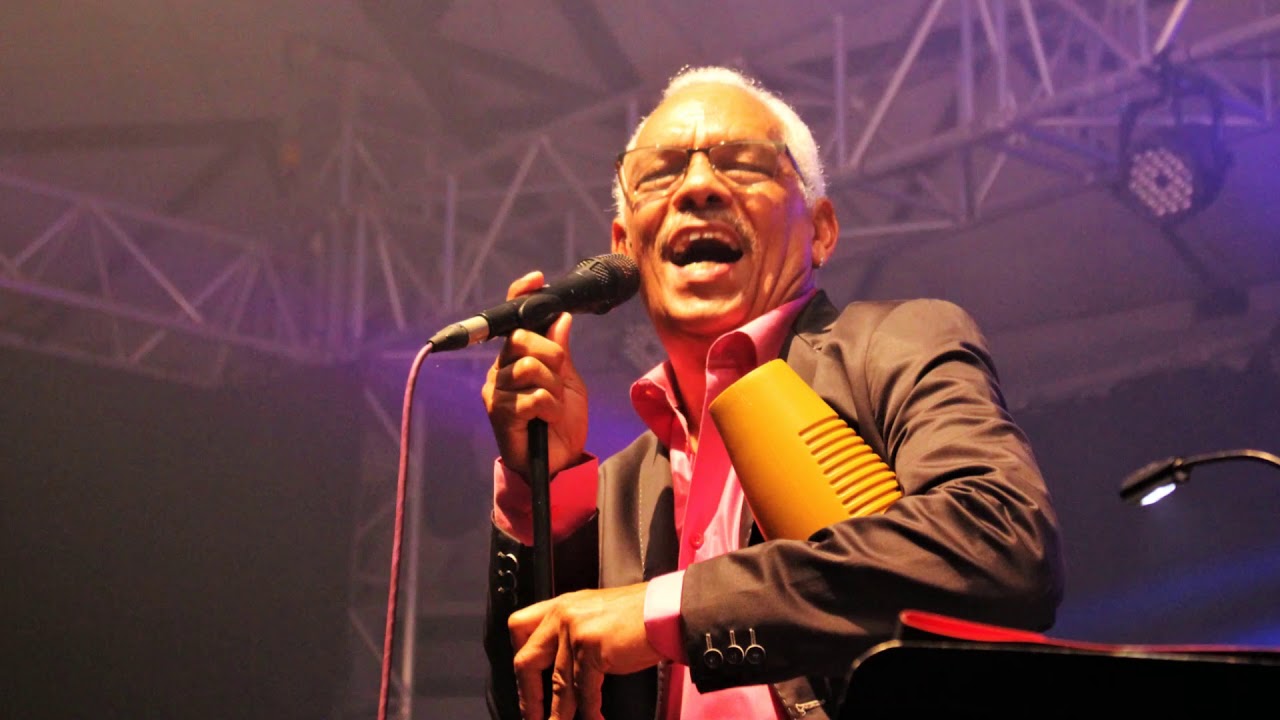 MALAVOI HERMANCIA chant Ralph THAMAR  A/C Loulou BOISLAVILLE ARGT Jacky BERNARD