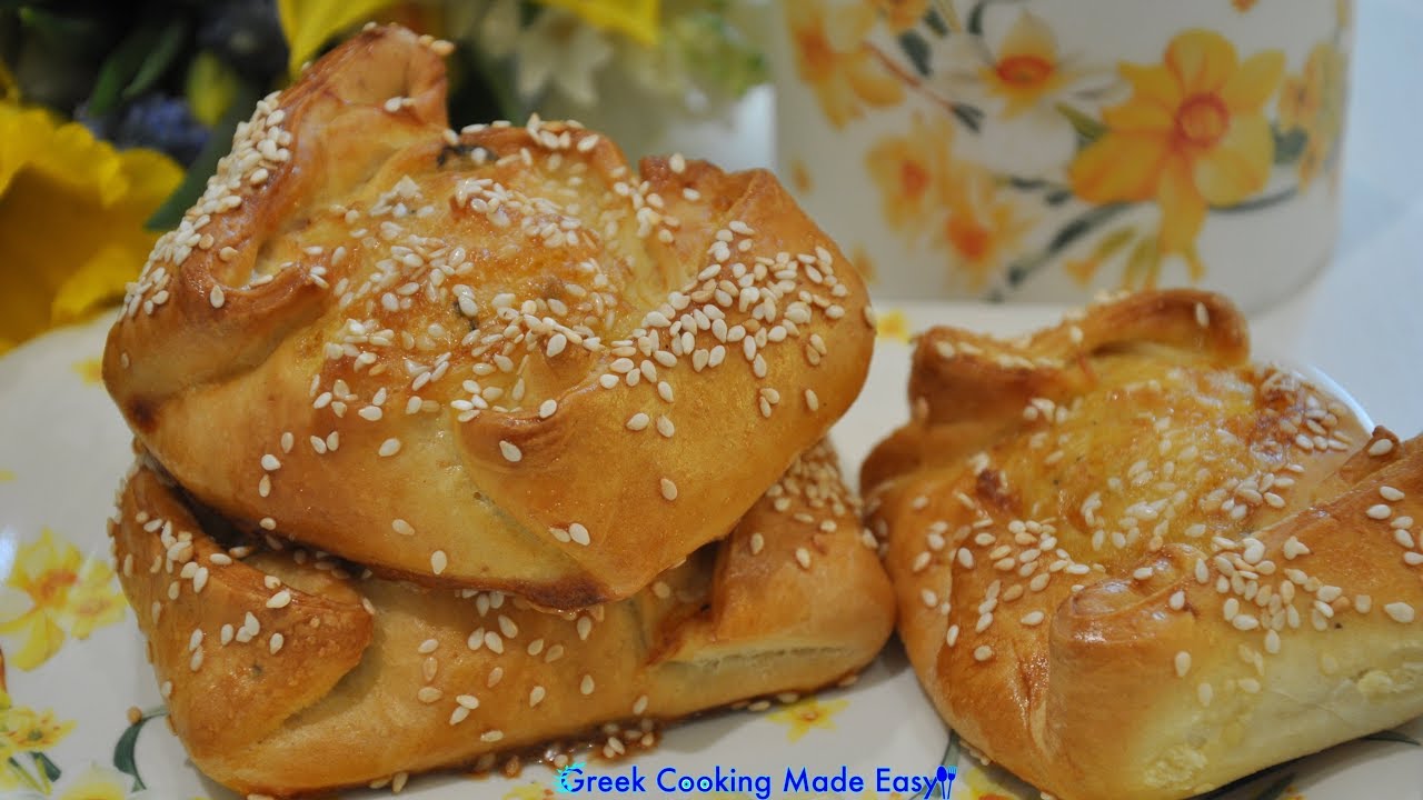 Flaounes Cypriot Easter Bread - Κυπριακές Πασχαλινές Φλαούνες (Cypriot cheese pies)