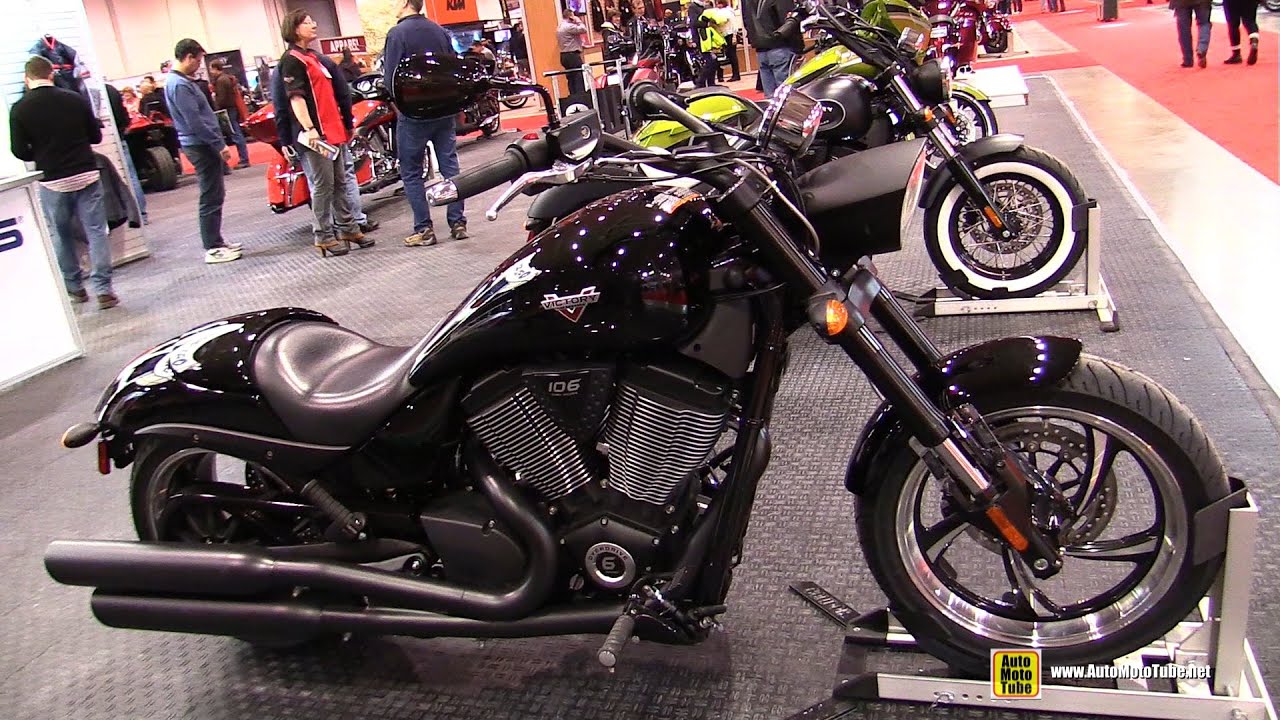 2015 Victory Hammer  8 Ball - Walkaround - 2015 Toronto Motorcycle Show