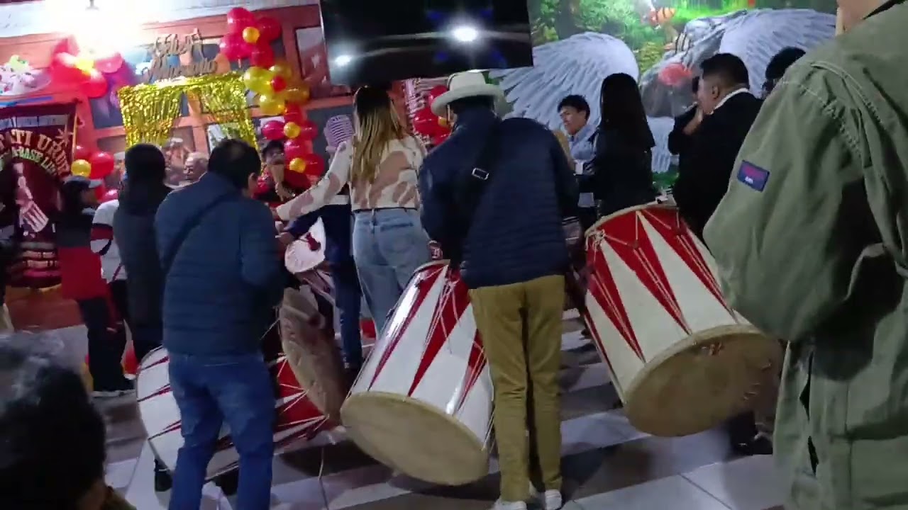 Huayños ligeros (Varios autores) Qhantati Ururi de Conima Base Lima