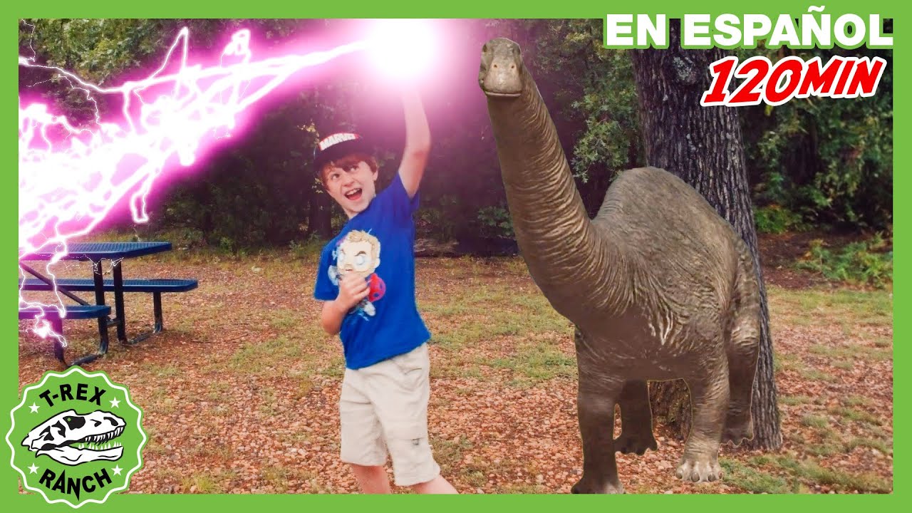 ¡Dinosaurios vs Avengers! Batalla Épica 🦖⚔️ | 🦖 T-Rex Rancho | Moonbug Kids - Parque en Vivo!