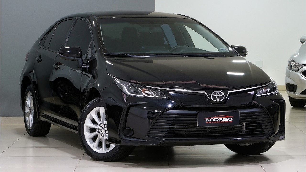 COROLLA 2021 MUITO NOVO com TODAS AS REVISÕES NA TOYOTA à venda na Rodrigo!