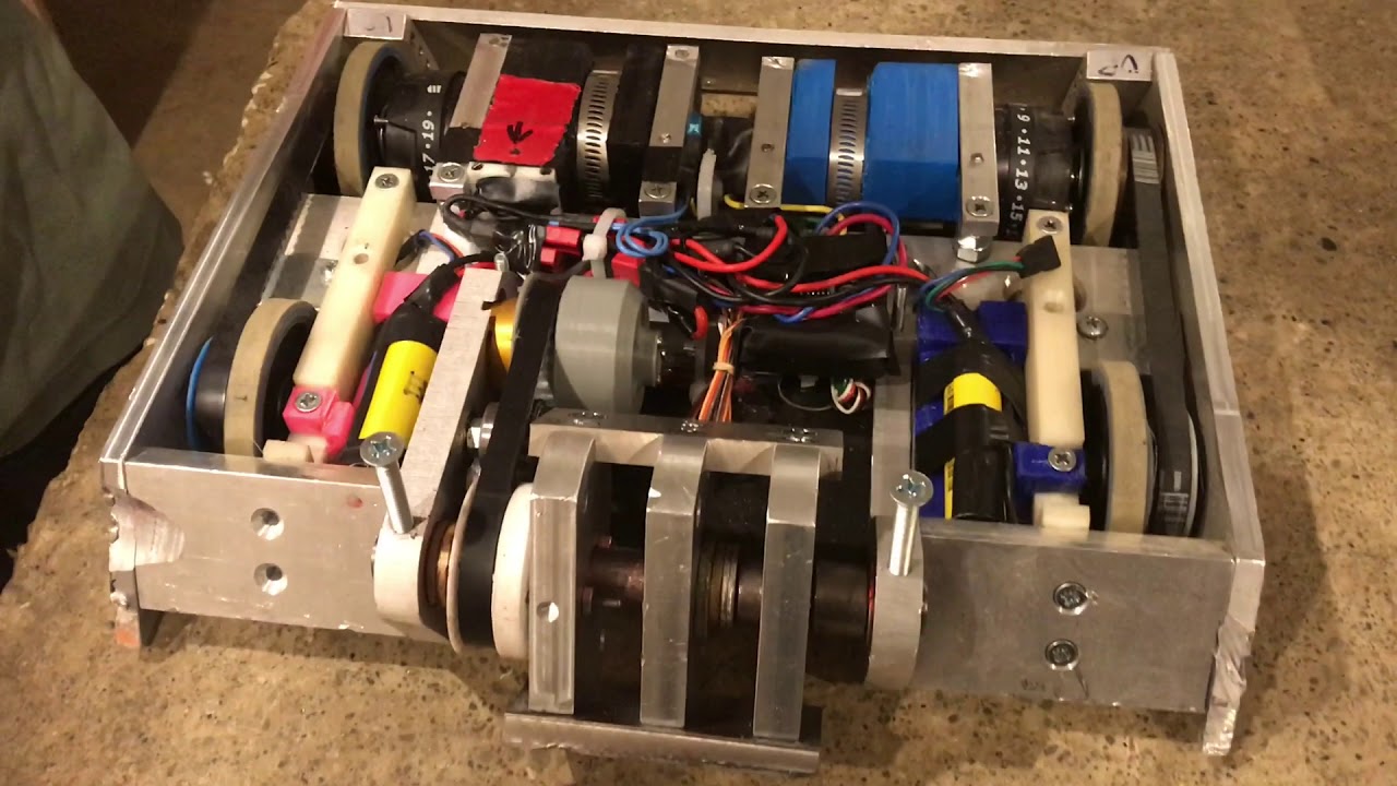 BATTLE BOT using harbor freight drills as motors