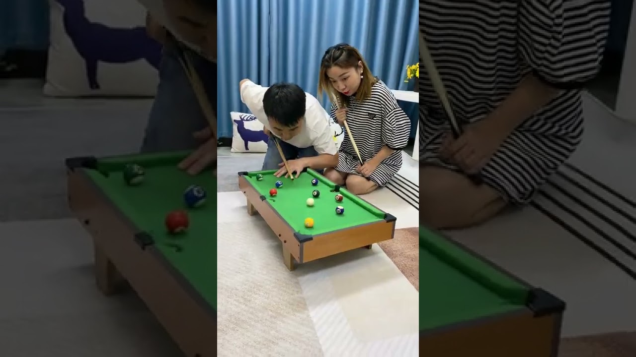 B&agrave;n bia mini cho c&aacute;c 