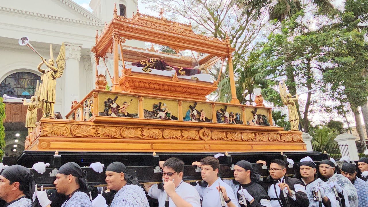 Procesión 150 años Hermandad Santo Entierro de Cristo Sonsonate