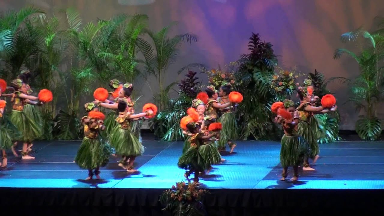Hula Hālau ʻO Kamuela - 2014 Queen Lili'uokalani Keiki Hula Competition (Auana)