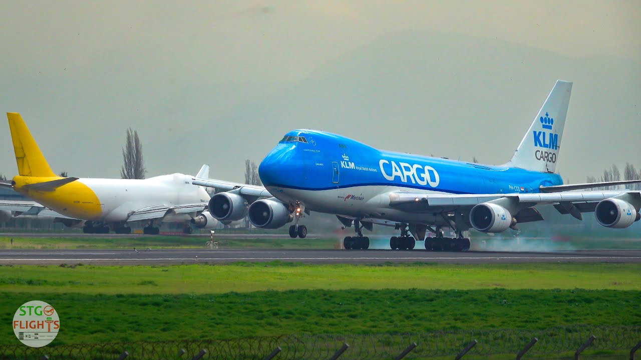 Santiago airport [SCL] plane spotting: 15 minutes of landings, taxis, and take-offs.