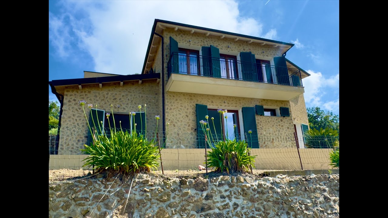 PERINALDO / Elegant Villa with Swimming Pool and Sea View / TI PE 974